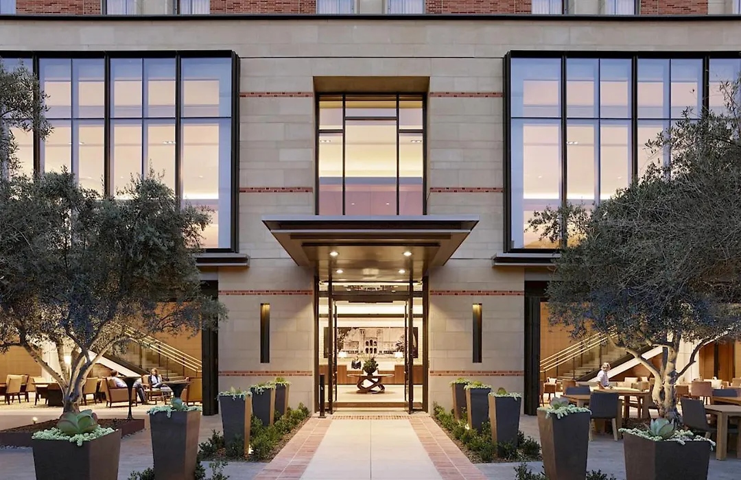 Luskin Hotel-1