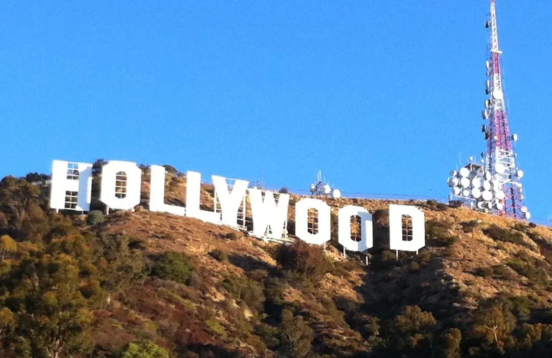 Hollywood Hotel-1