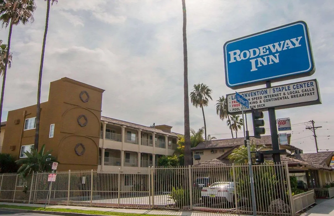 Rodeway Inn Convention Center-1
