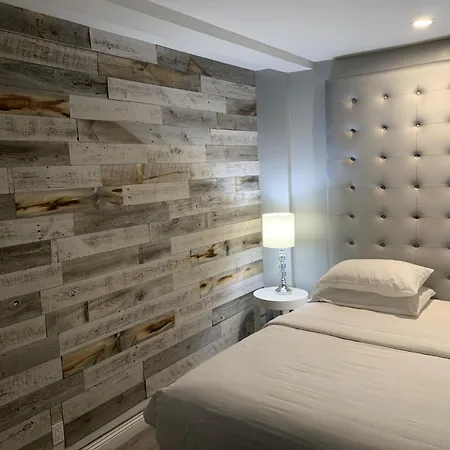 L.A. Sky Boutique Hotel-3
