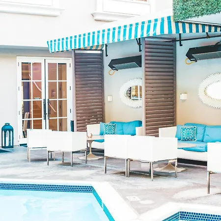Mosaic Hotel Beverly Hills-3