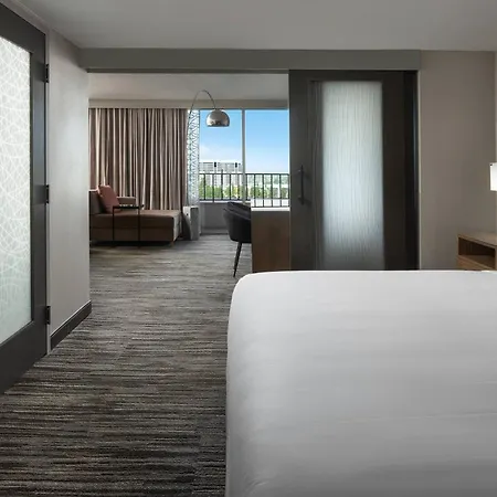 Warner Center Marriott Woodland Hills-3