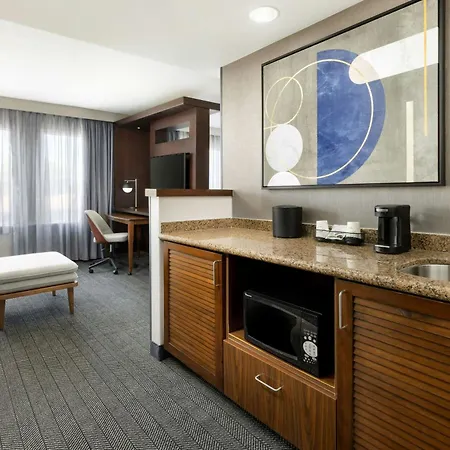 Courtyard By Marriott Los Angeles Woodland Hills-2