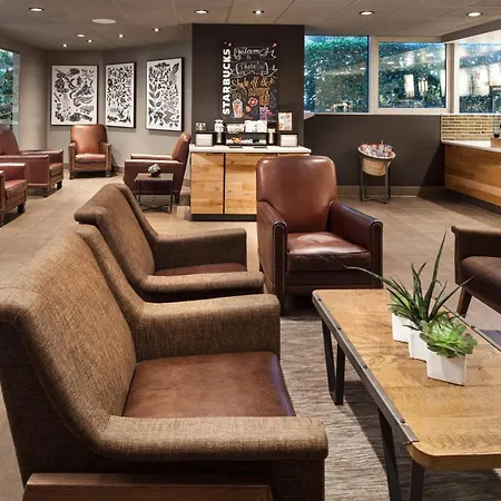Sheraton Gateway Los Angeles Hotel-3