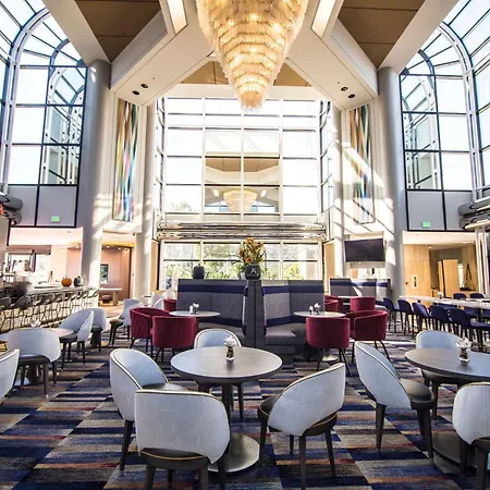 Hilton Los Angeles-Universal City-3